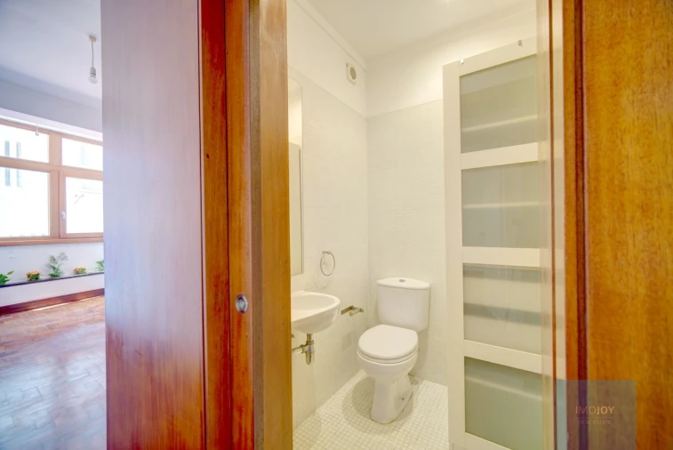 Apartamento T2 para Venda em Algés, Linda-A-Velha e Cruz Quebrada-Dafundo Foto 26