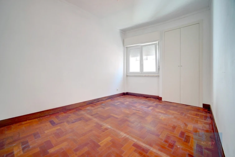 Apartamento T2 para Venda em Algés, Linda-A-Velha e Cruz Quebrada-Dafundo Foto 29