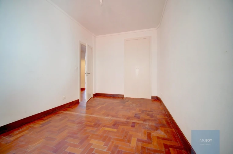Apartamento T2 para Venda em Algés, Linda-A-Velha e Cruz Quebrada-Dafundo Foto 30