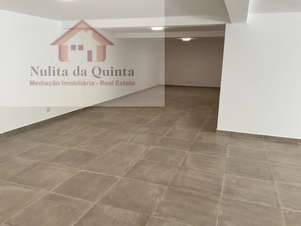 Moradia T5 para Venda em Albufeira e Olhos de Água Foto 29