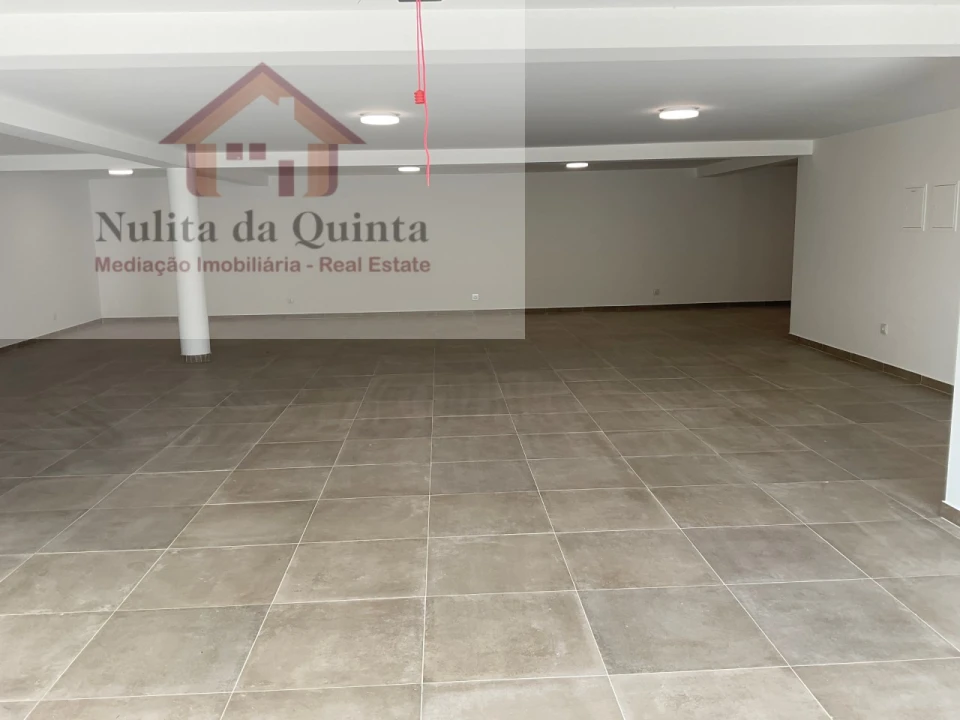 Moradia T5 para Venda em Albufeira e Olhos de Água Foto 30