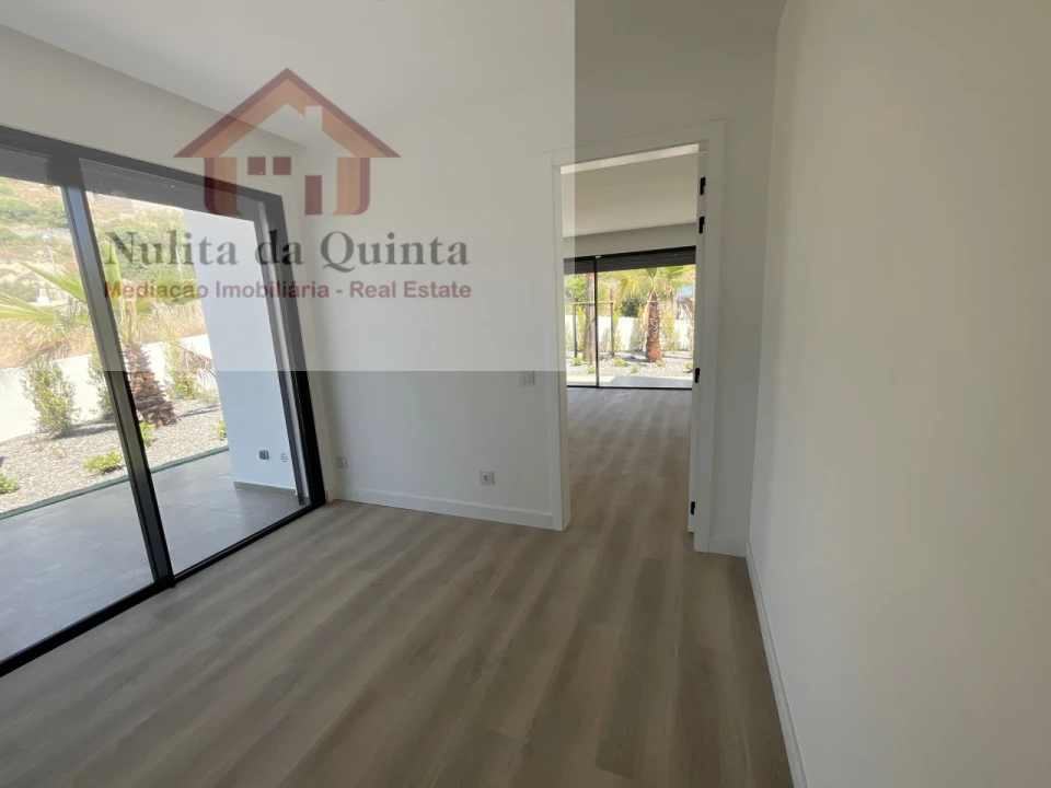 Moradia T5 para Venda em Albufeira e Olhos de Água Foto 39