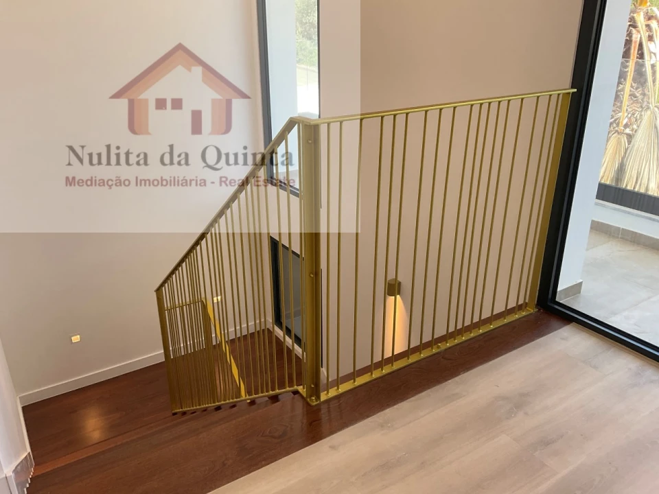 Moradia T5 para Venda em Albufeira e Olhos de Água Foto 41
