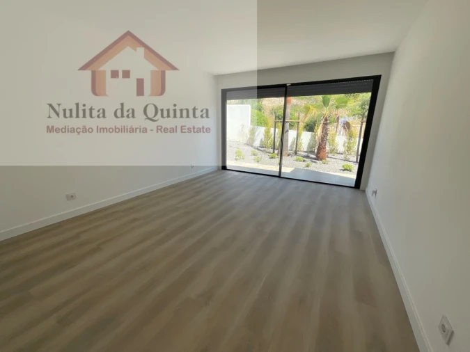 Moradia T5 para Venda em Albufeira e Olhos de Água Foto 40
