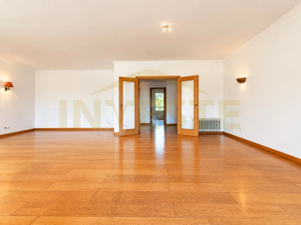 Apartamento T3 para Venda em Cascais e Estoril Foto 5
