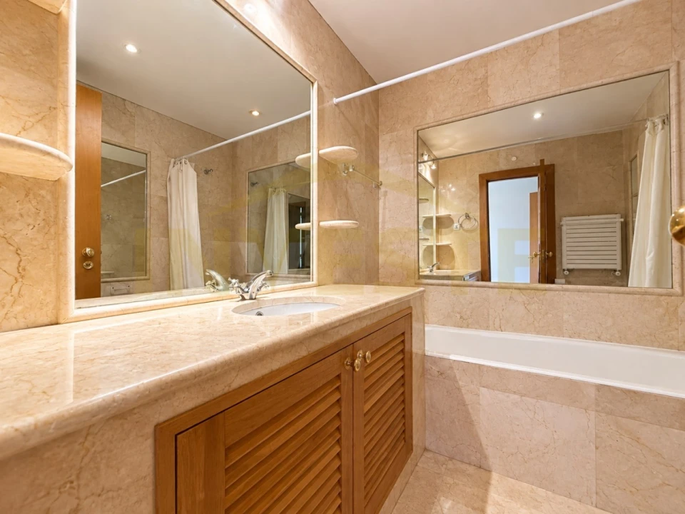 Apartamento T3 para Venda em Cascais e Estoril Foto 15