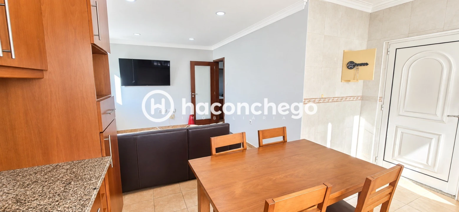 Moradia T3 para Arrendamento em Roriz Foto 5