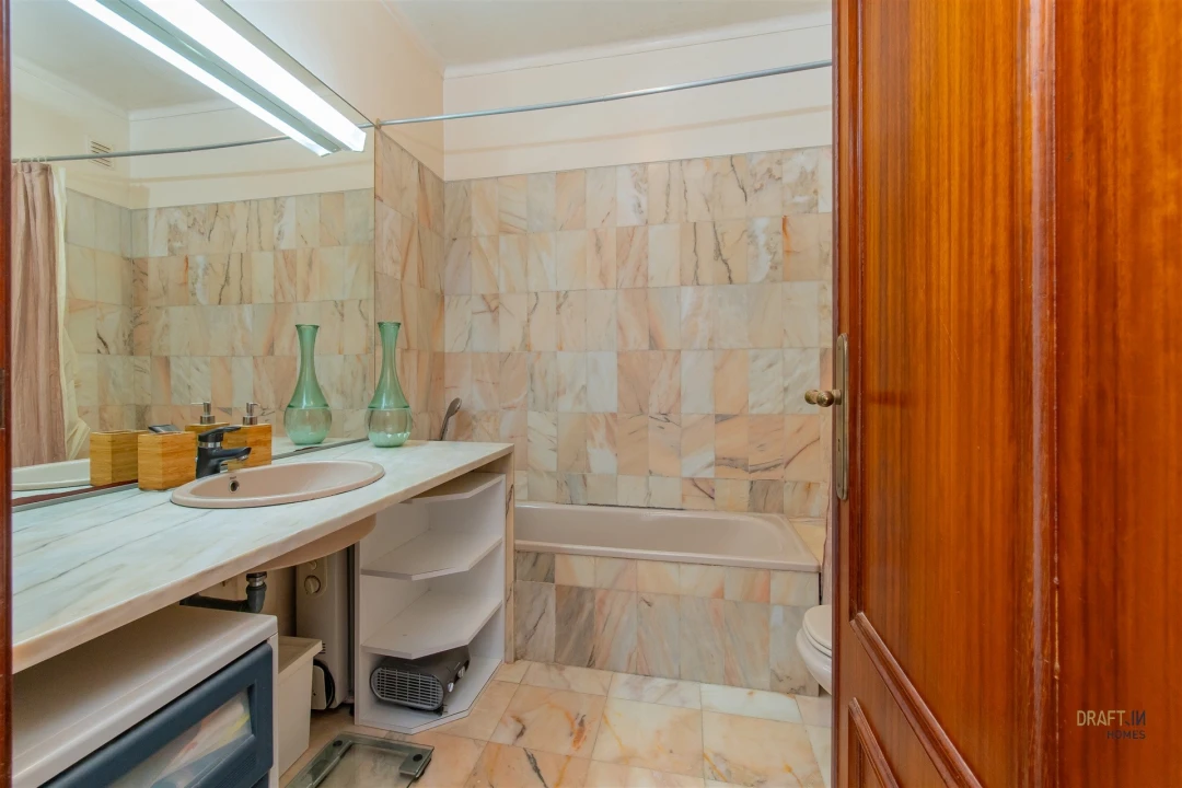 Apartamento T2 para Venda em Cascais e Estoril Foto 14
