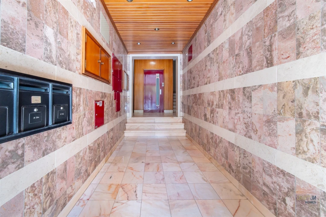 Apartamento T2 para Venda em Cascais e Estoril Foto 33