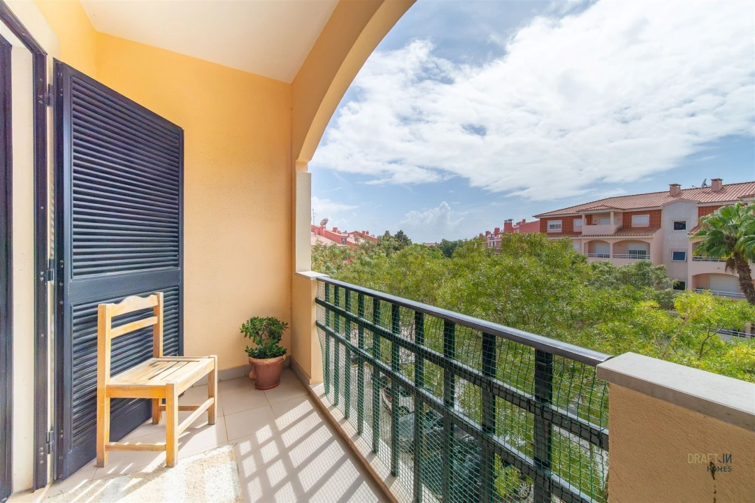 Apartamento T2 para Venda em Cascais e Estoril Foto 1