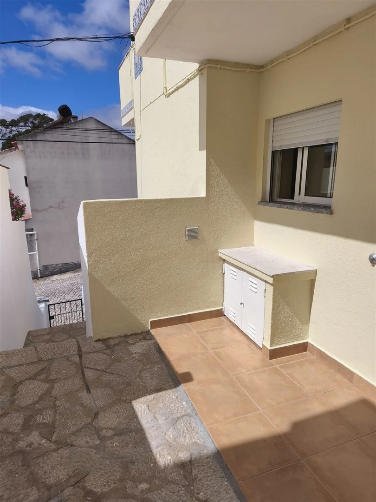 Apartamento T2 para Arrendamento em Alcabideche Foto 3