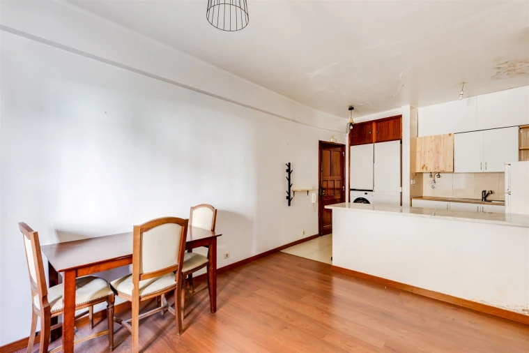 Apartamento T2 para Venda em Leiria, Pousos, Barreira e Cortes Foto 5