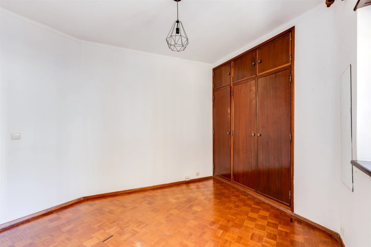 Apartamento T2 para Venda em Leiria, Pousos, Barreira e Cortes Foto 10
