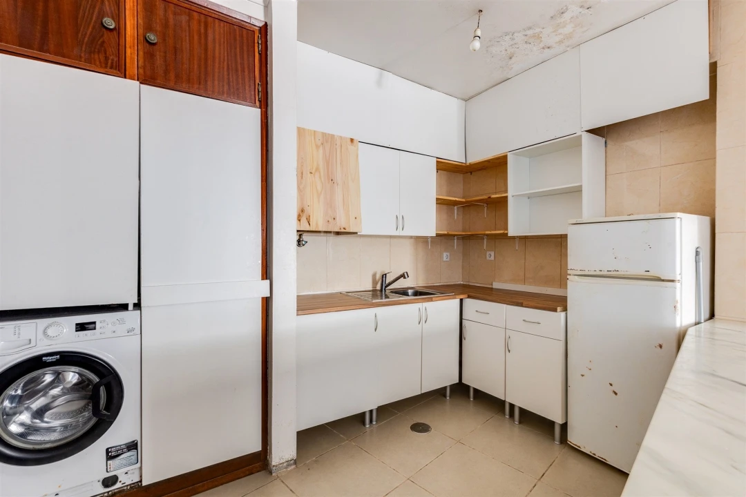 Apartamento T2 para Venda em Leiria, Pousos, Barreira e Cortes Foto 6