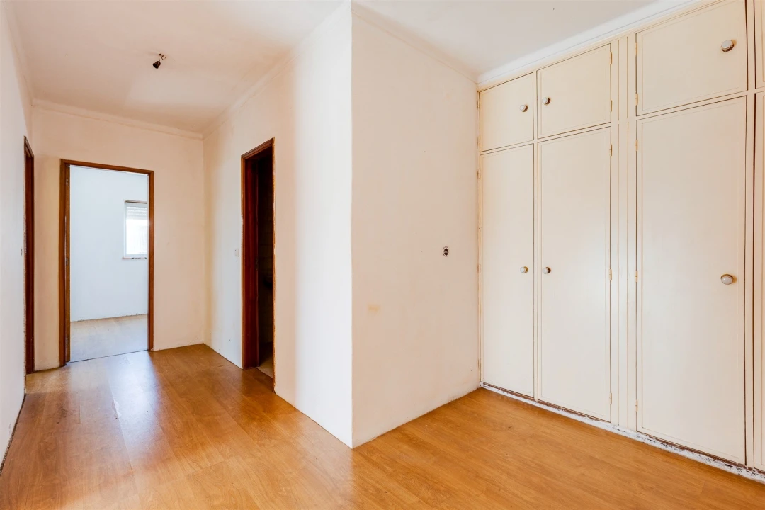 Apartamento T1 para Venda em Leiria, Pousos, Barreira e Cortes Foto 4