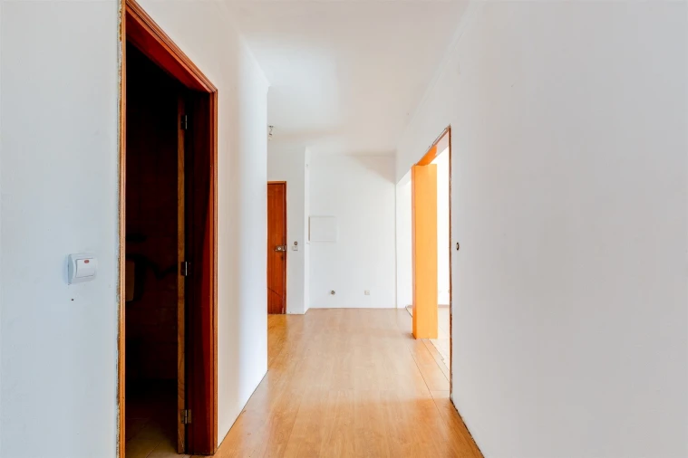 Apartamento T1 para Venda em Leiria, Pousos, Barreira e Cortes Foto 12