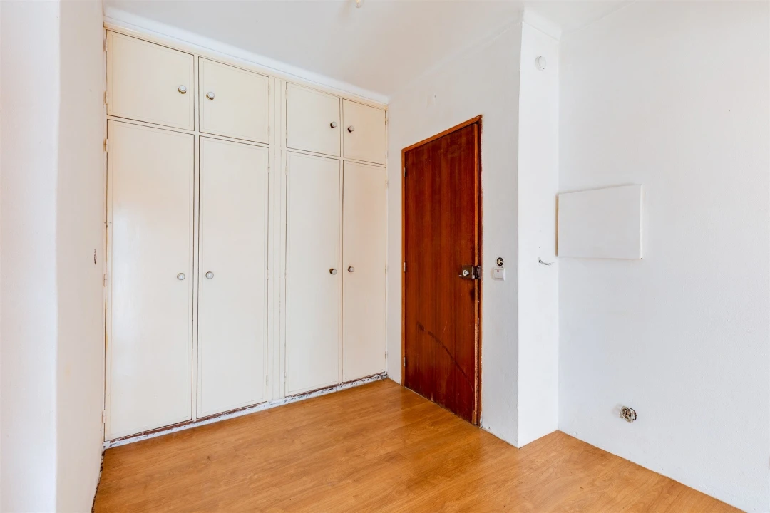 Apartamento T1 para Venda em Leiria, Pousos, Barreira e Cortes Foto 3
