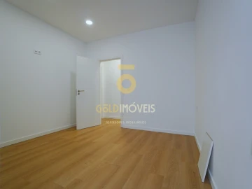 Moradia T3 para Venda em Campanhã