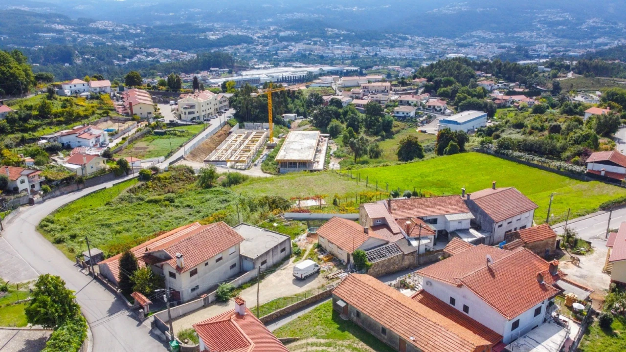 Moradia T2 para Venda em Vila Chã, Codal e Vila Cova de Perrinho Foto 24