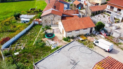 Moradia T2 para Venda em Vila Chã, Codal e Vila Cova de Perrinho