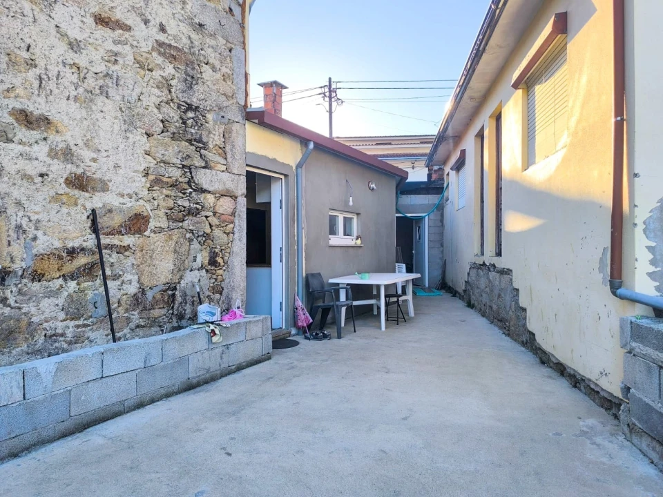 Moradia T2 para Venda em Vila Chã, Codal e Vila Cova de Perrinho Foto 16