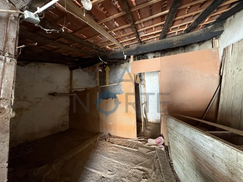 Moradia T1 para Venda em Eucisia, Gouveia e Valverde Foto 5