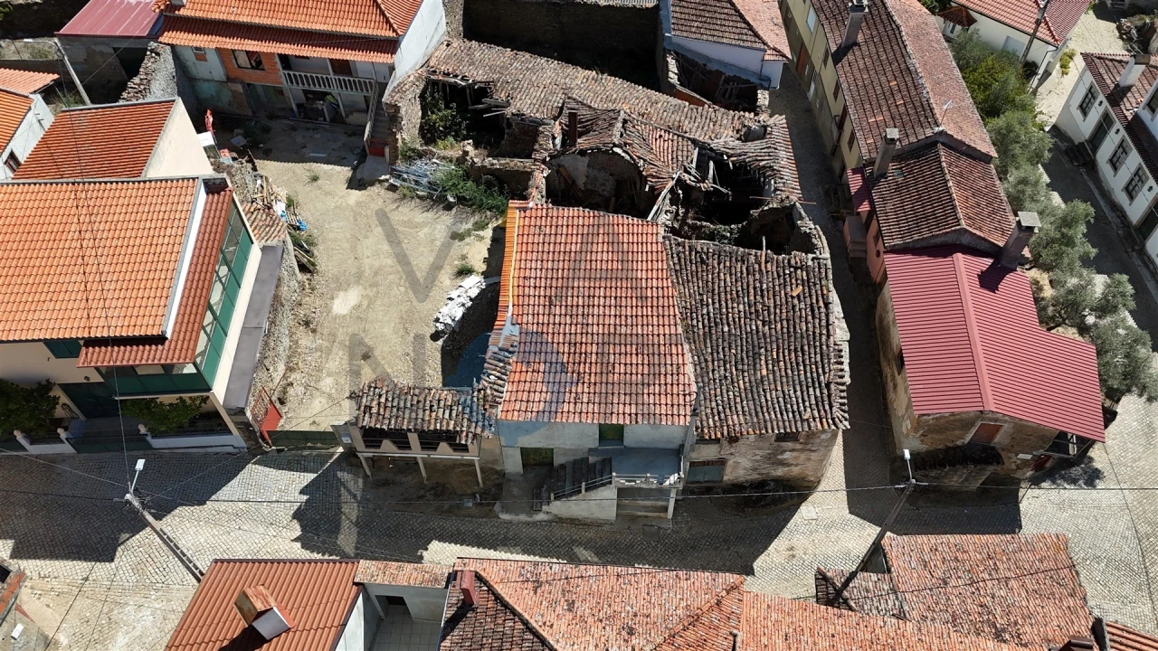 Moradia T1 para Venda em Eucisia, Gouveia e Valverde Foto 12