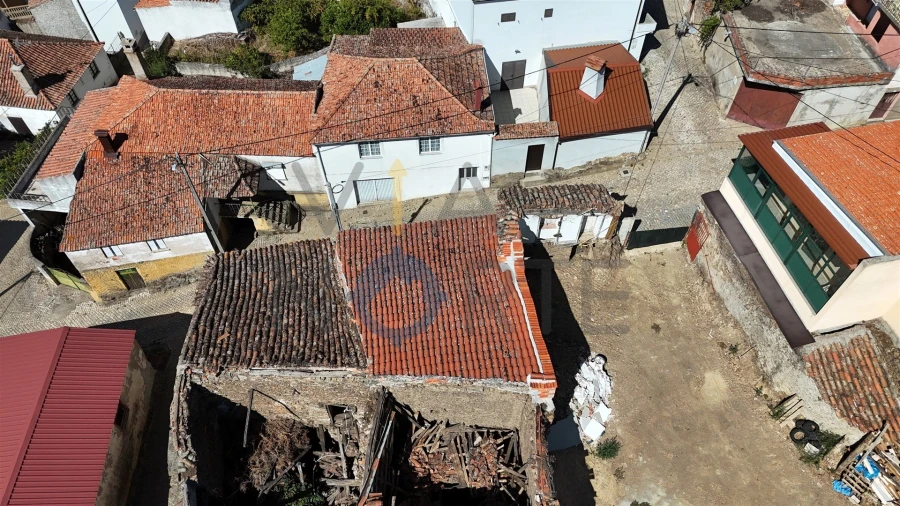 Moradia T1 para Venda em Eucisia, Gouveia e Valverde Foto 11