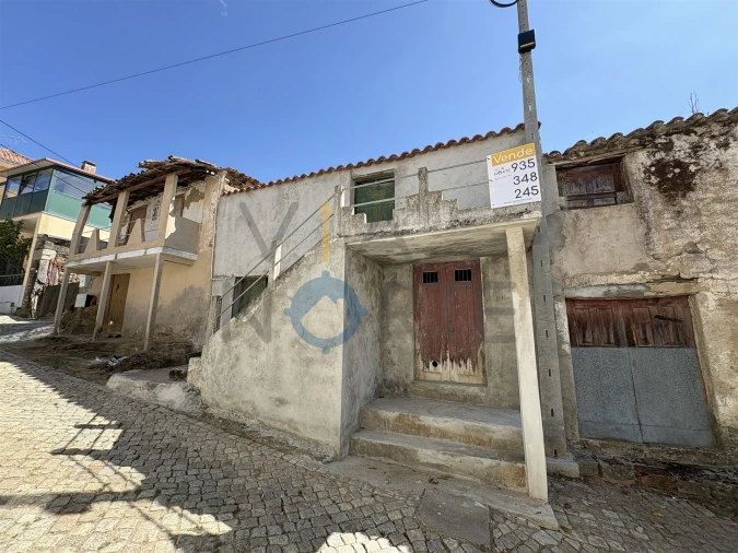 Moradia T1 para Venda em Eucisia, Gouveia e Valverde Foto 2