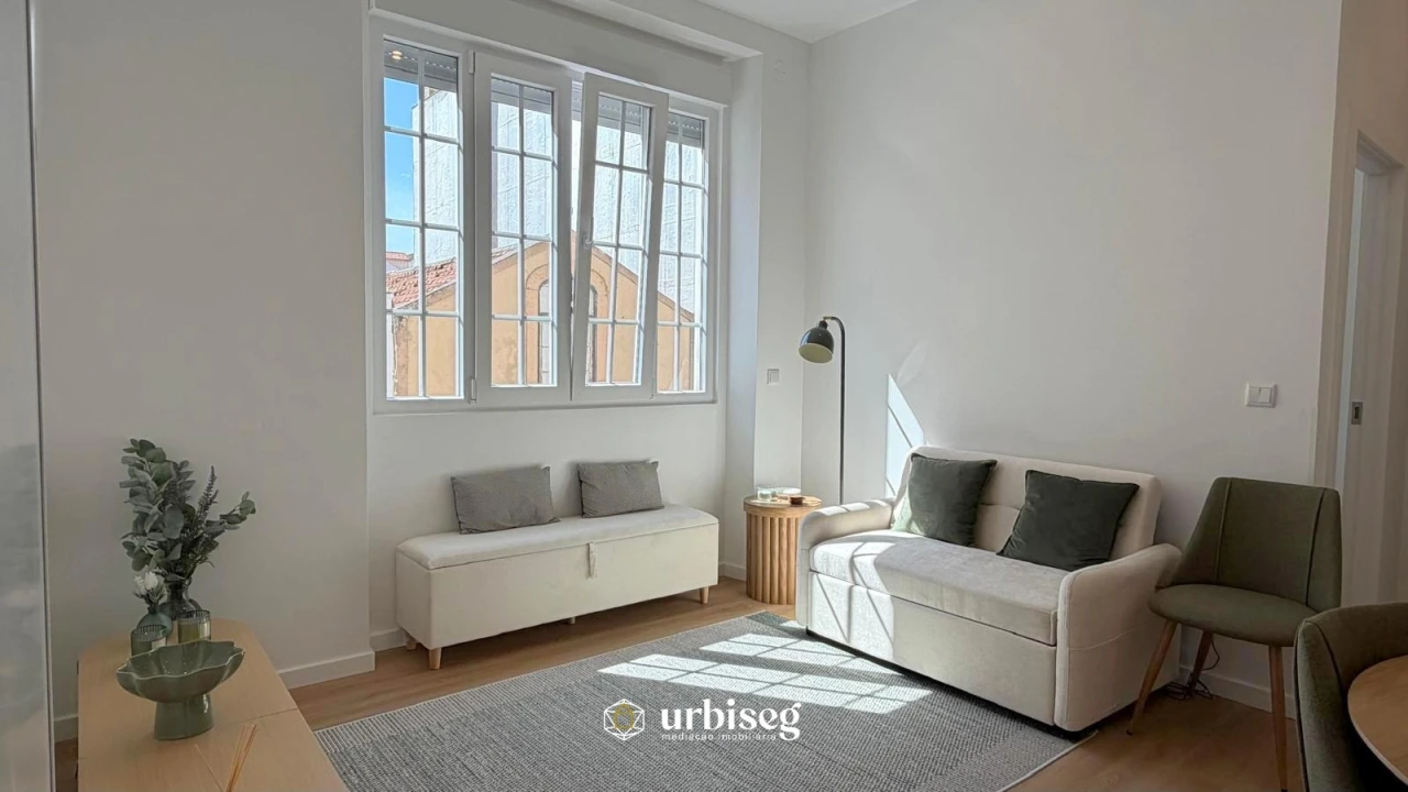 Apartamento T2 para Venda em Buarcos Foto 6