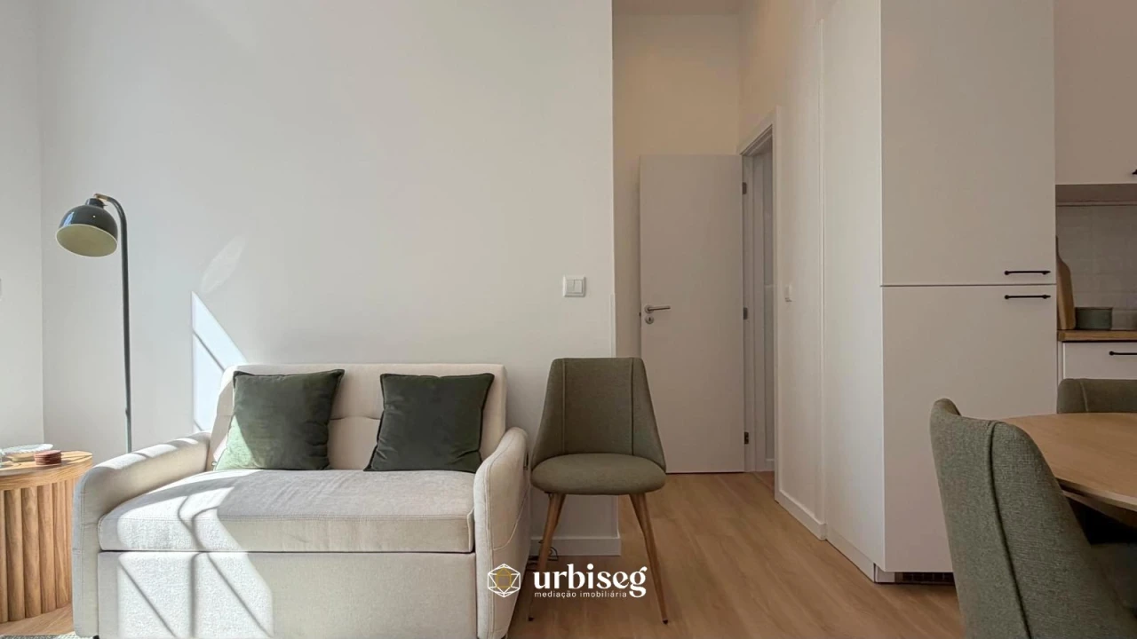 Apartamento T2 para Venda em Buarcos Foto 2