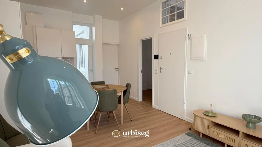 Apartamento T2 para Venda em Buarcos Foto 4