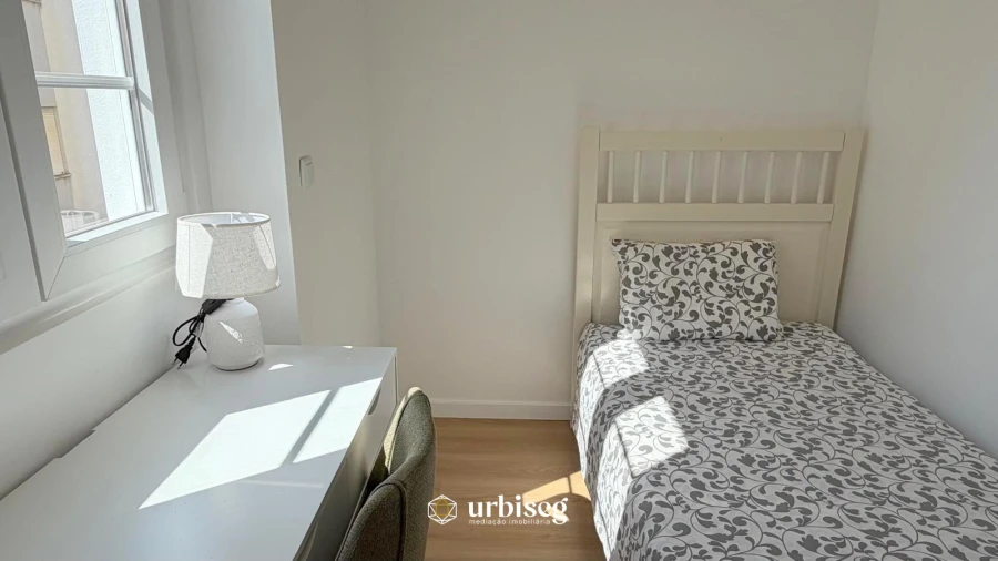 Apartamento T2 para Venda em Buarcos Foto 21