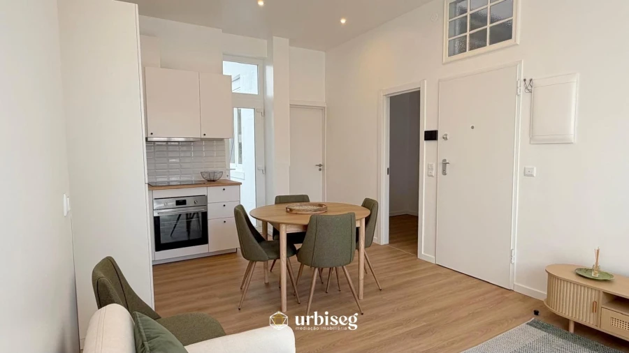 Apartamento T2 para Venda em Buarcos Foto 5