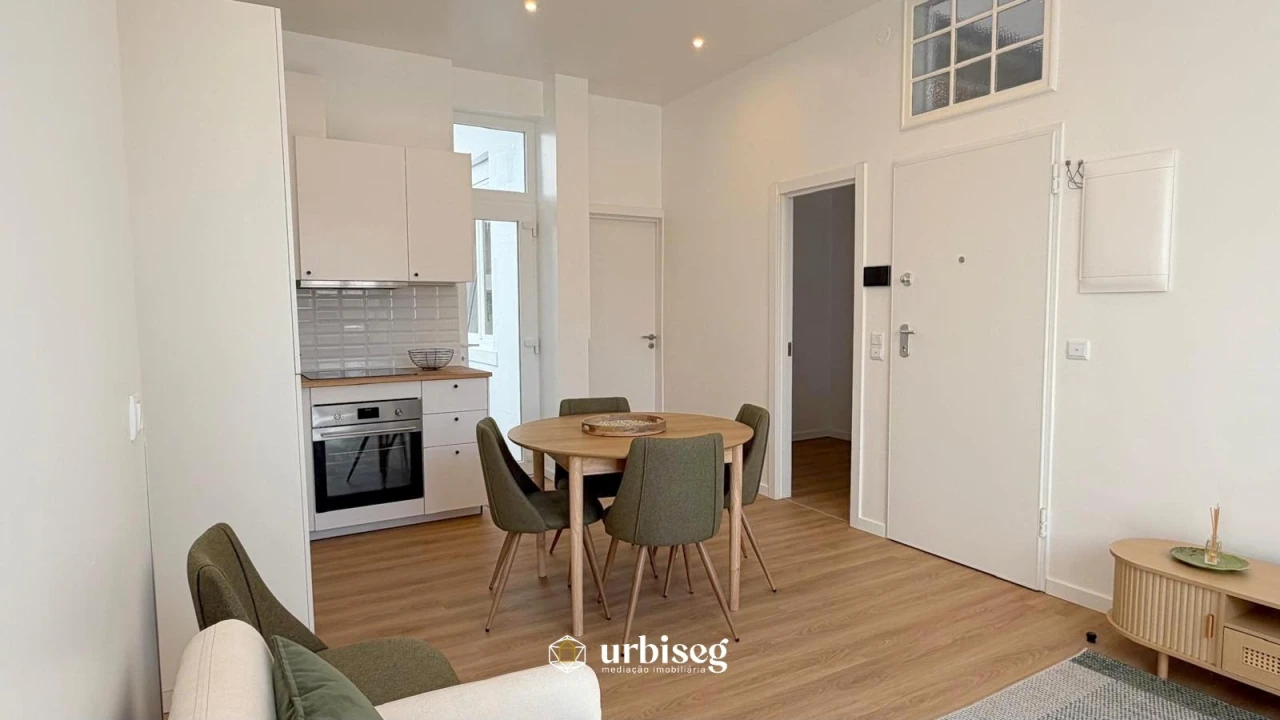 Apartamento T2 para Venda em Buarcos Foto 5
