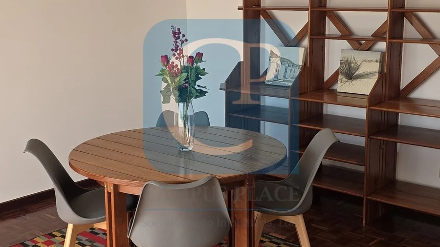 Apartamento T1 para Arrendamento em Paranhos