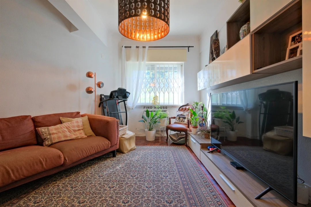 Apartamento T3 para Venda em Carnaxide e Queijas Foto 6
