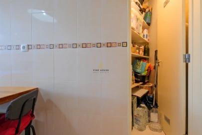 Apartamento T3 para Venda em Carnaxide e Queijas