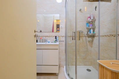 Apartamento T3 para Venda em Carnaxide e Queijas