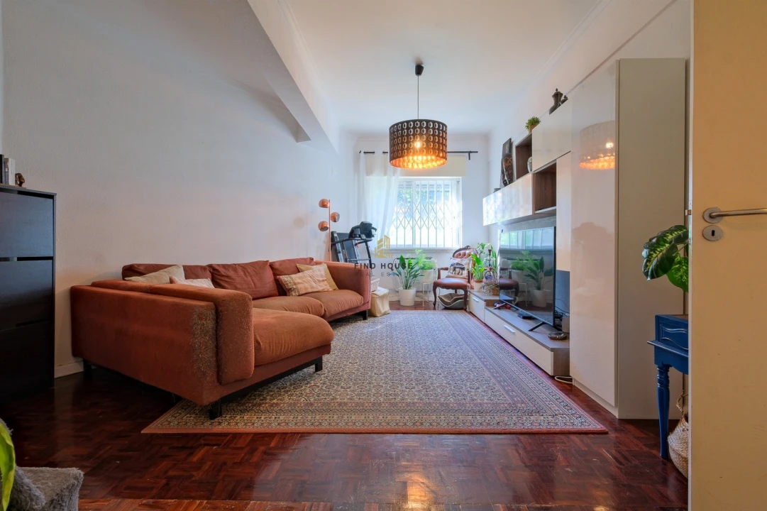 Apartamento T3 para Venda em Carnaxide e Queijas Foto 4