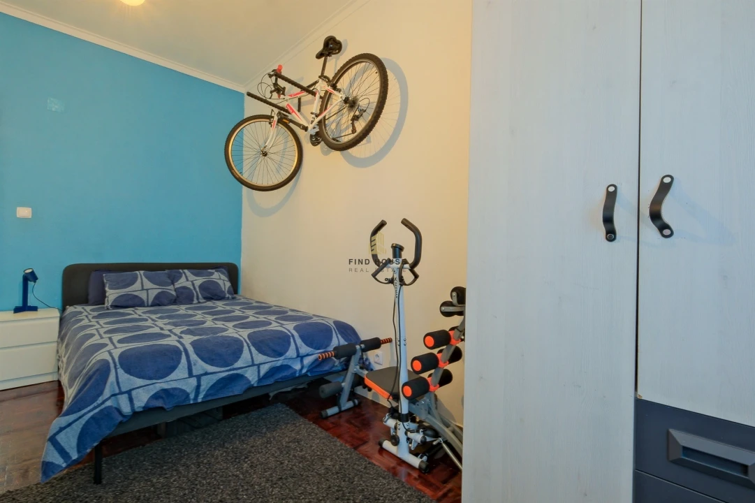 Apartamento T3 para Venda em Carnaxide e Queijas Foto 17