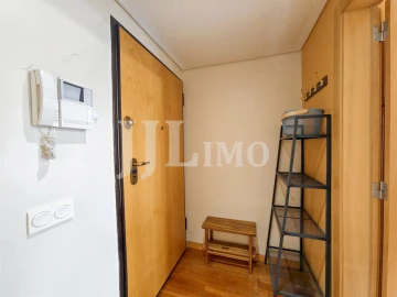 Apartamento T1 para Arrendamento em Parque das Nações