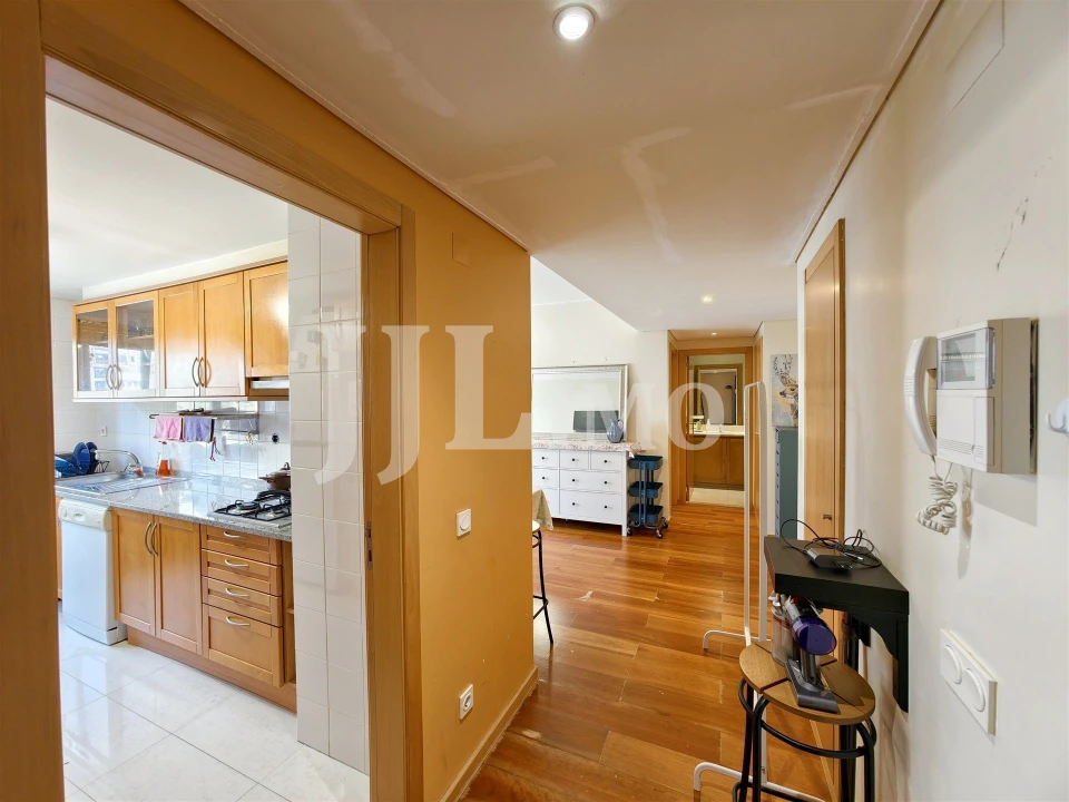 Apartamento T1 para Arrendamento em Parque das Nações Foto 5