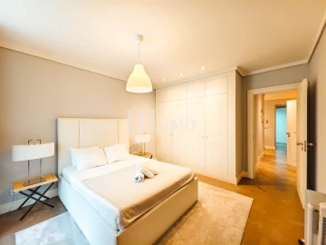 Apartamento T1 para Arrendamento em Arroios