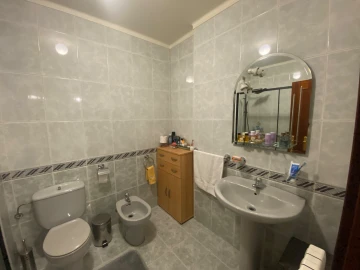 Apartamento T3 para Venda em Repeses e São Salvador