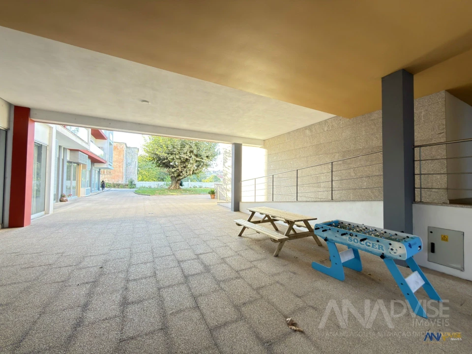 Apartamento T4 para Venda em Viseu Foto 35