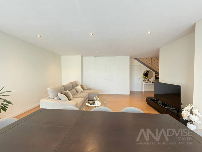 Apartamento T4 para Venda em Viseu Foto 7