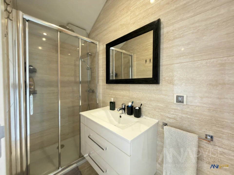 Apartamento T4 para Venda em Viseu Foto 29