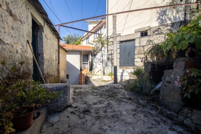 Moradia T1 para Venda em Candemil