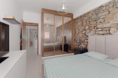 Apartamento T2 para Venda em Baixa da Banheira e Vale da Amoreira